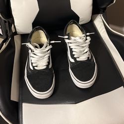 Old School Vans Sz 7.5