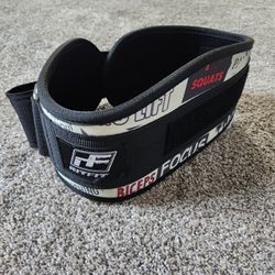 Weightlifting Belt 