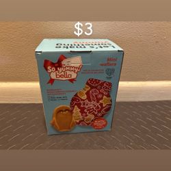 Penguin Shape Waffle Maker 