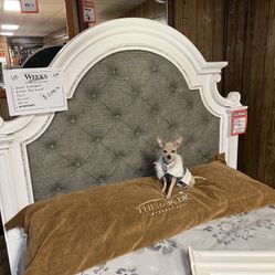 Queen size headboards, footboard, and rails brand new