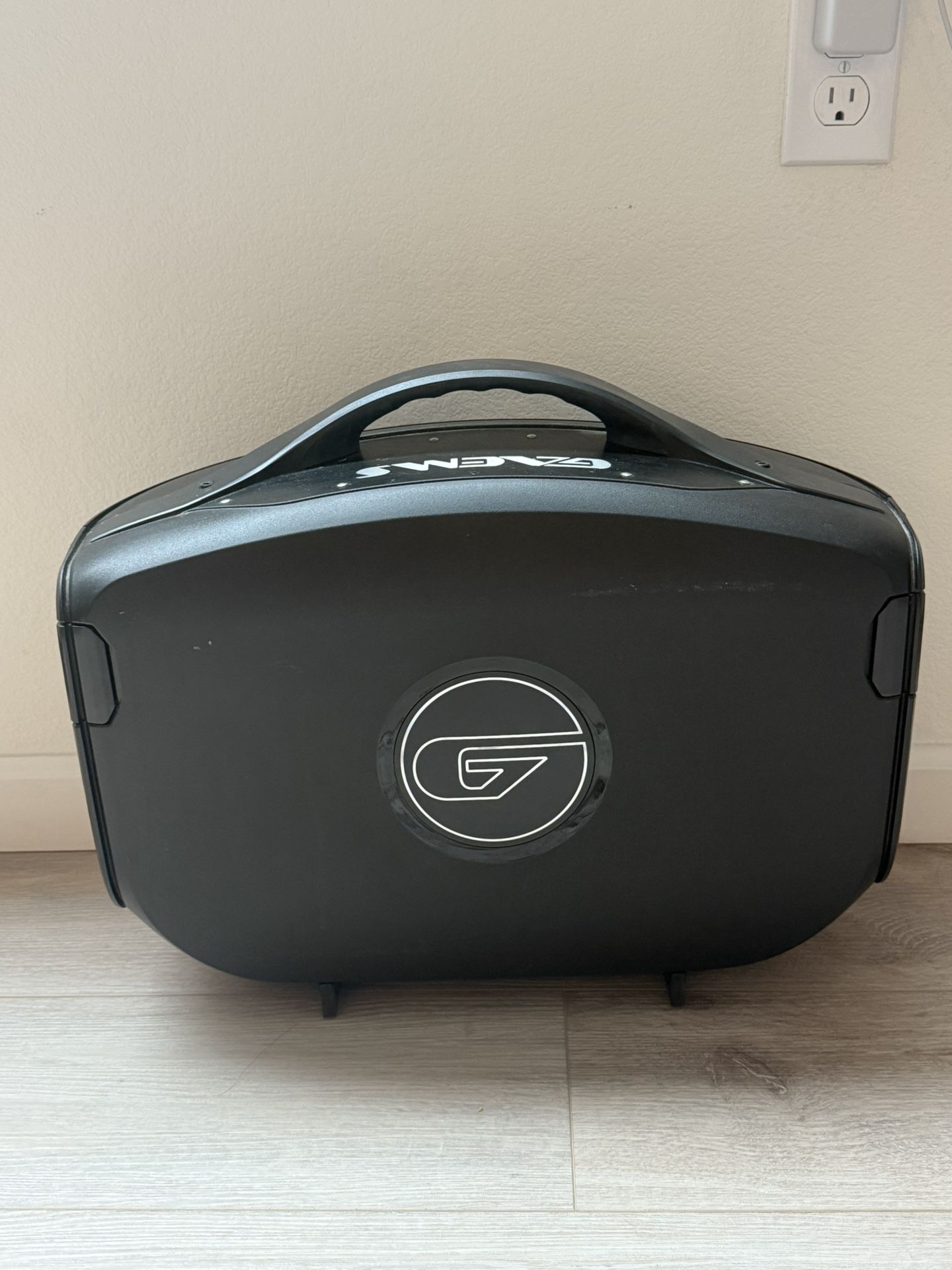 Vangard Portable Gaming Monitor