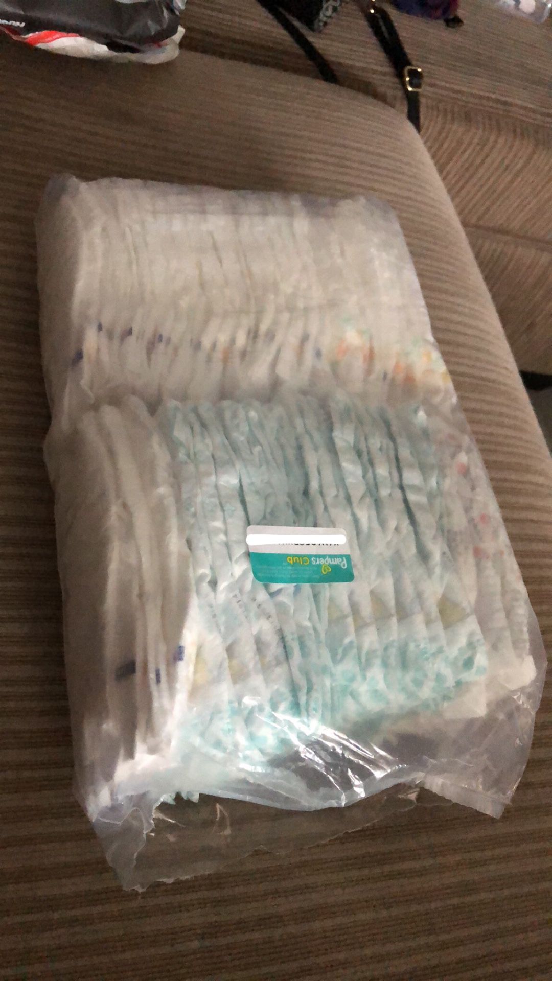 Mixture of Pampers, Huggies, and parents choice,SIZE 1