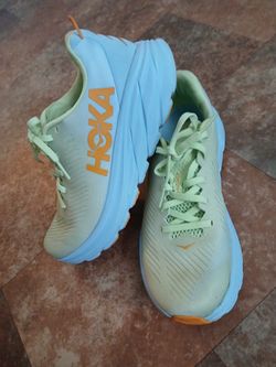 Hoka Women 7.5