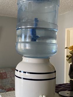 Water dispenser
