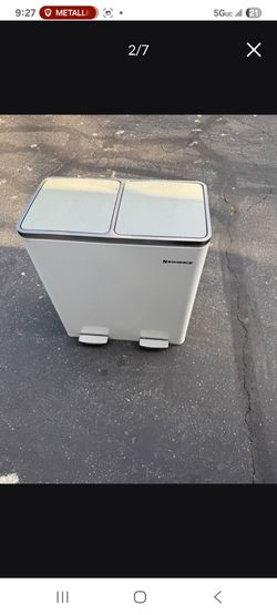 SONGMICS Dual Compartment Step Trash Can