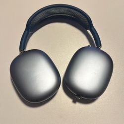 AirPods Max 1st Gen (Lighting Port)