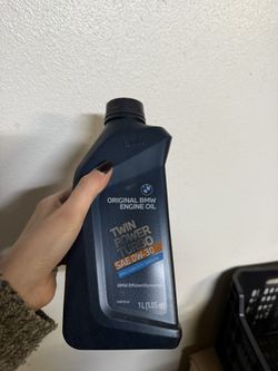 BMW engine Oil Brand New (protective Lid On)