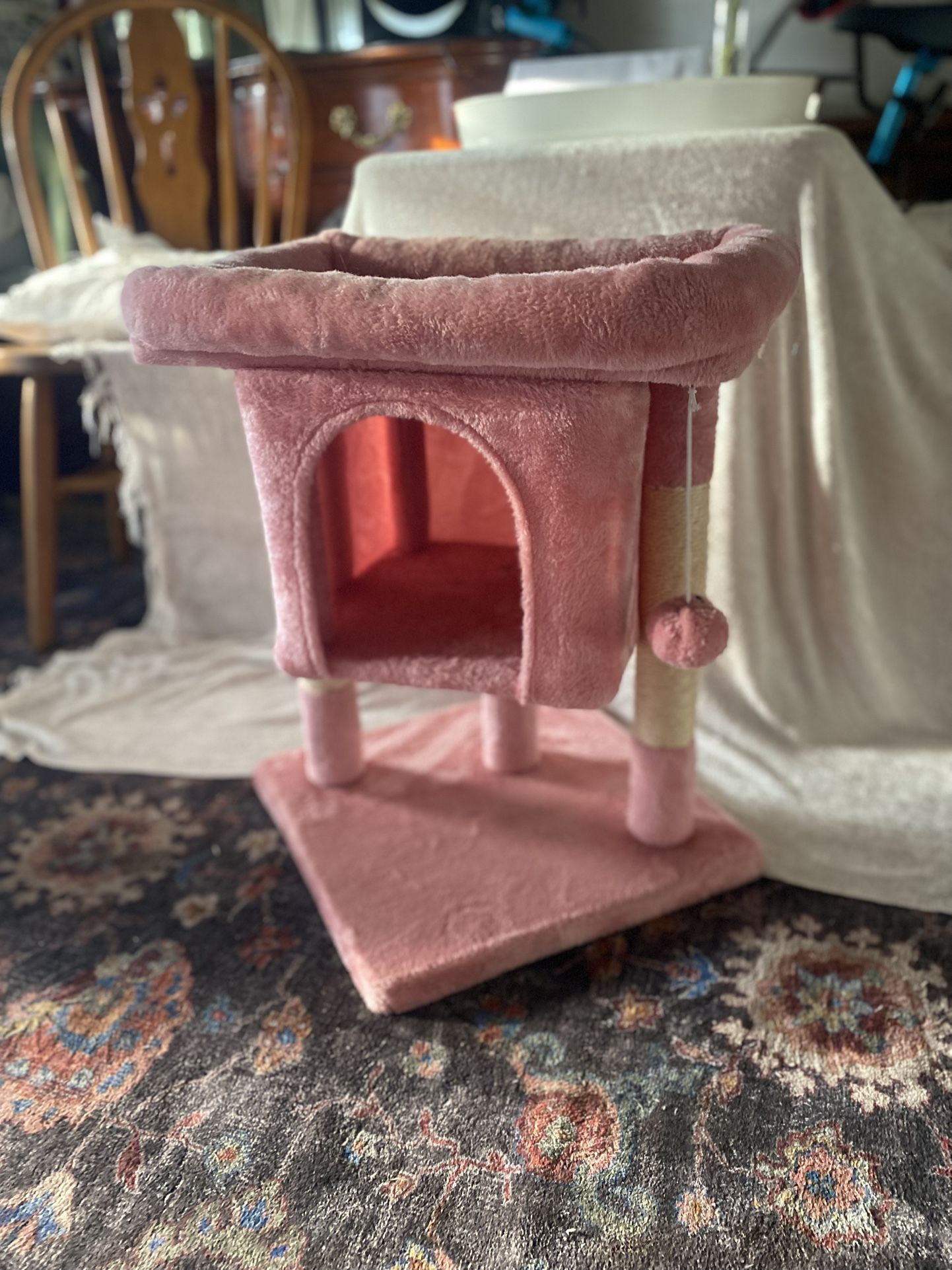 Darling Pink Petite Cat Tree