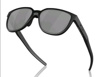 New Open Box Oakley Sunglasses Actuator OO9(contact info removed) Polished Black Frame w/ Prizm Black Lenses w/ Dolce & Gabbana Case