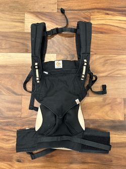 360 Ergobaby Carrier