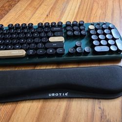 Wireless Keyboard & Mouse