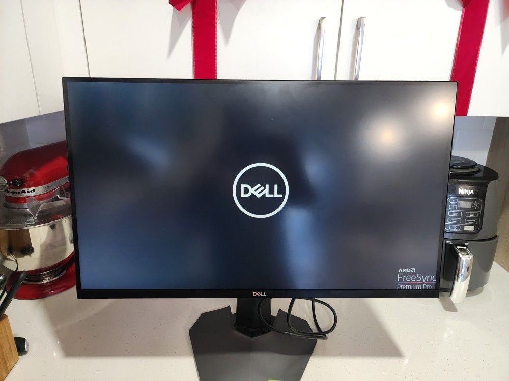 Dell S2721DGF 27"QHD Gaming Monitor - 165Hz, IPS, G-Sync Compatible