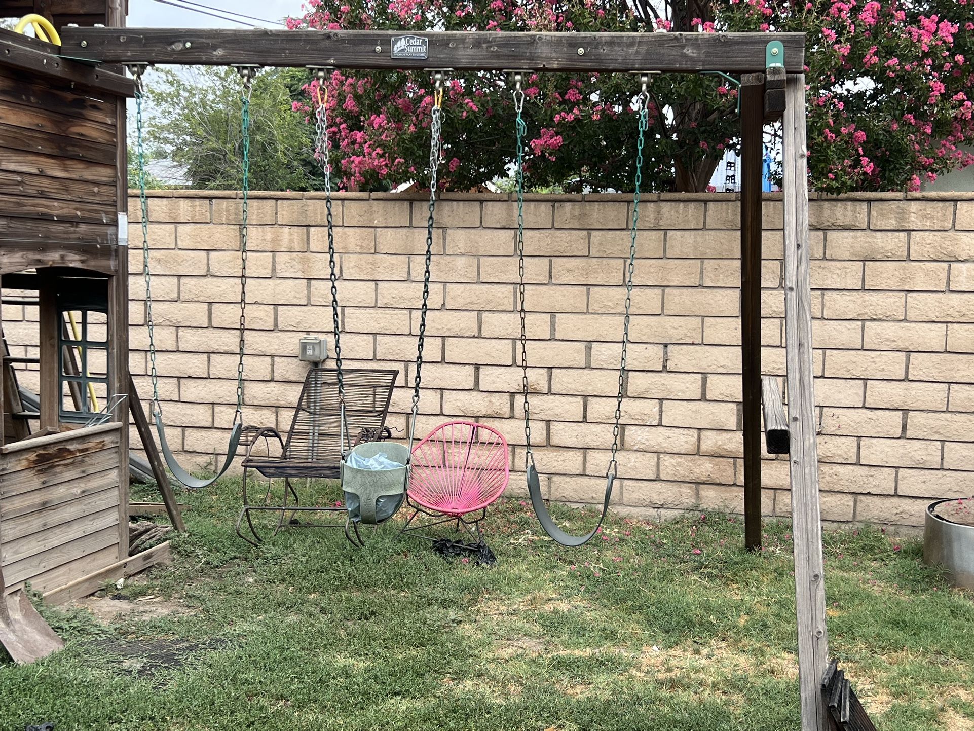 Free Swing Set for Sale in San Bernardino, CA OfferUp