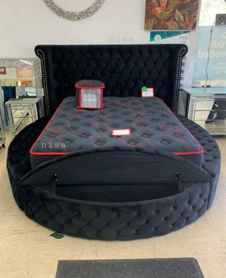 Round Shaped Velvet Bed Frame