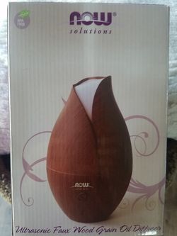 NEW! ULTRASONIC EO DIFFUSER w/LED COLOR LIGHTS