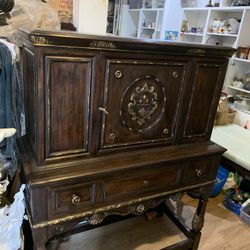 Gorgeous Antique Buffet 