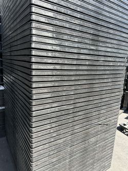 Plastic pallets