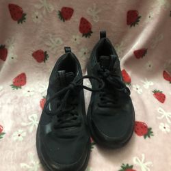 Skechers size 6