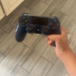 PS4 Controller 