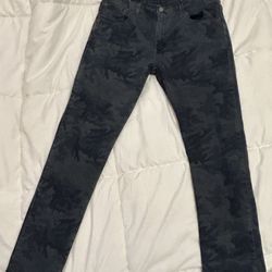 Levi’s 512 W33 L32