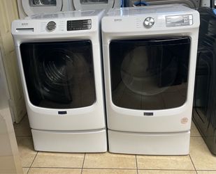 Maytag set washer and dryer electric