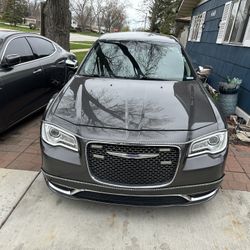 2019 Chrysler 300 For Sale