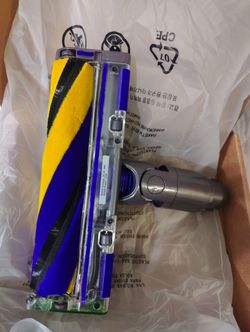 Dyson V12 Slim Fluffy Optic Laser Cleaner Head