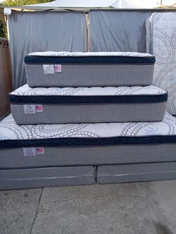 Full Size Mattress Pillow Top 12"    firm Mattress.     We offer same Day delivery