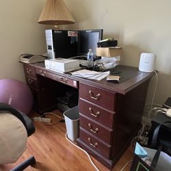 Free Office Table 
