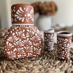 Handmade Mexican Talavera Tequila Decanter Set – Brand New  Tequilero $54