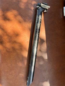 Fizik Cyrano carbon seatpost 31.6 mm