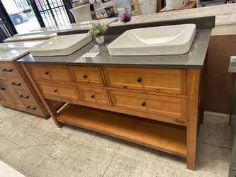 Bathroom cabinet