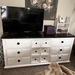9 Dresser Draw-All Wood