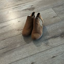 Girls Boots