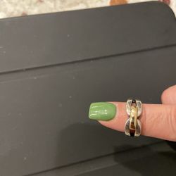 James Avery retired lady’s ring