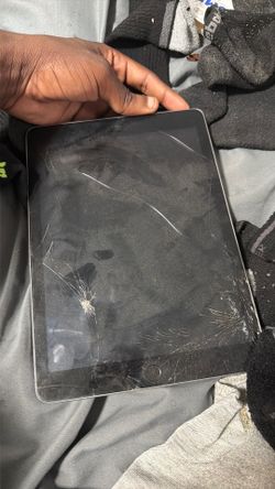 iPad 6th gen sliver