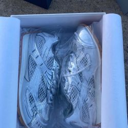 Bottega Veneta Orbit Sneaker 