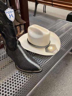 Botas de Piel original con sombrero de 2000X