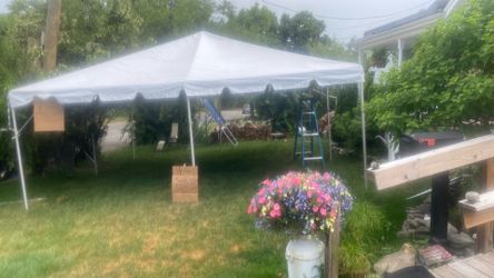 20 x20 frame tent