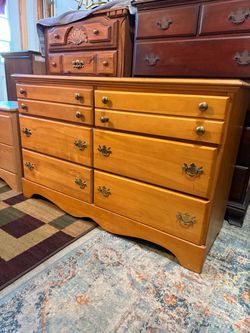 Dresser