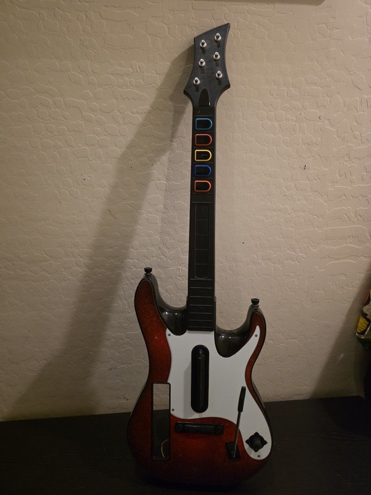 Nintendo Wii Guitar Hero Controller & Game