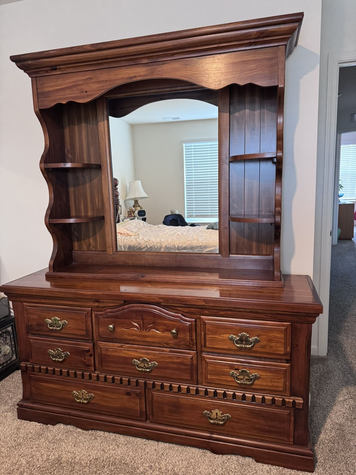 5 Piece Solid Wood Matching Bedroom Set