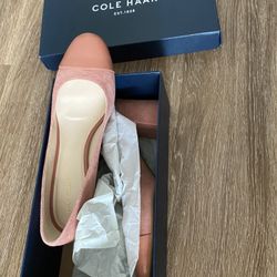 Cole Haan heel size 7 