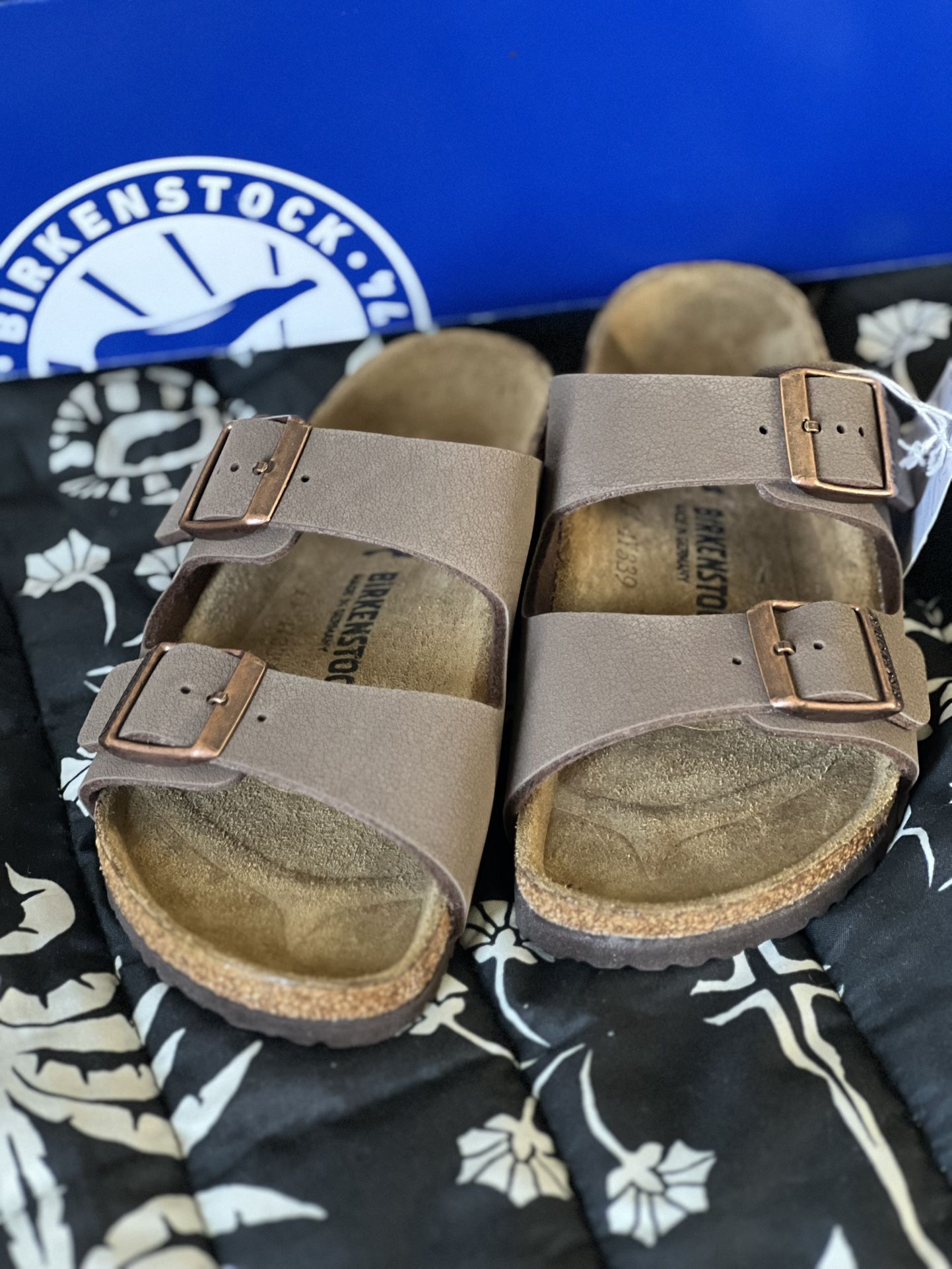 Youth Birkenstocks size 2 Brand New!