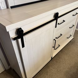 White Rustic King Size Bedroom Set