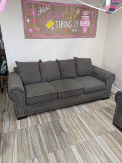 Sofa set