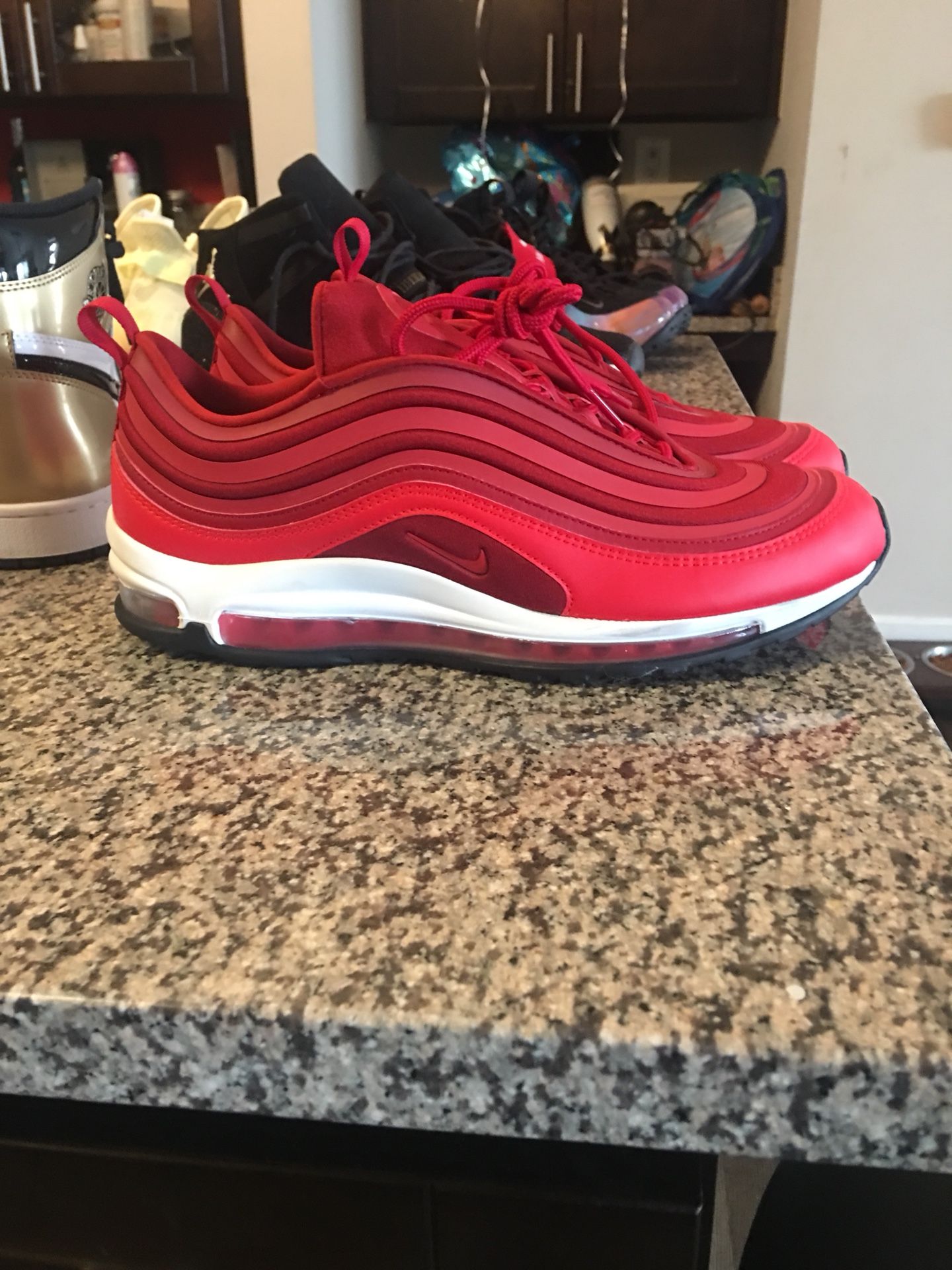 Red Air Max Dead Stock Brand New Size Womens 11 Men’s 9