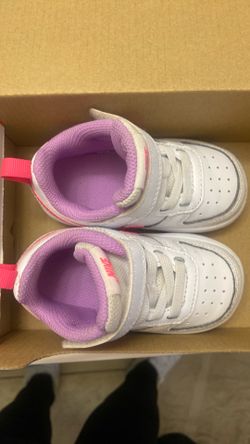 Baby shoes