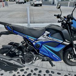 Motorcycle 
