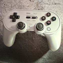 8BitDo Pro Controller 3